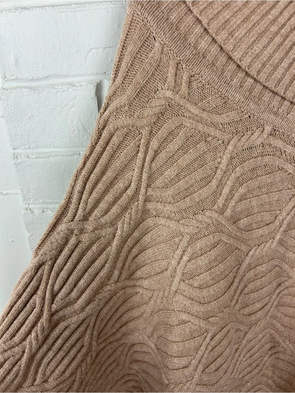 Cyrus Neutral Textured Knit Chunky Ribbed Collar Sweater Size M